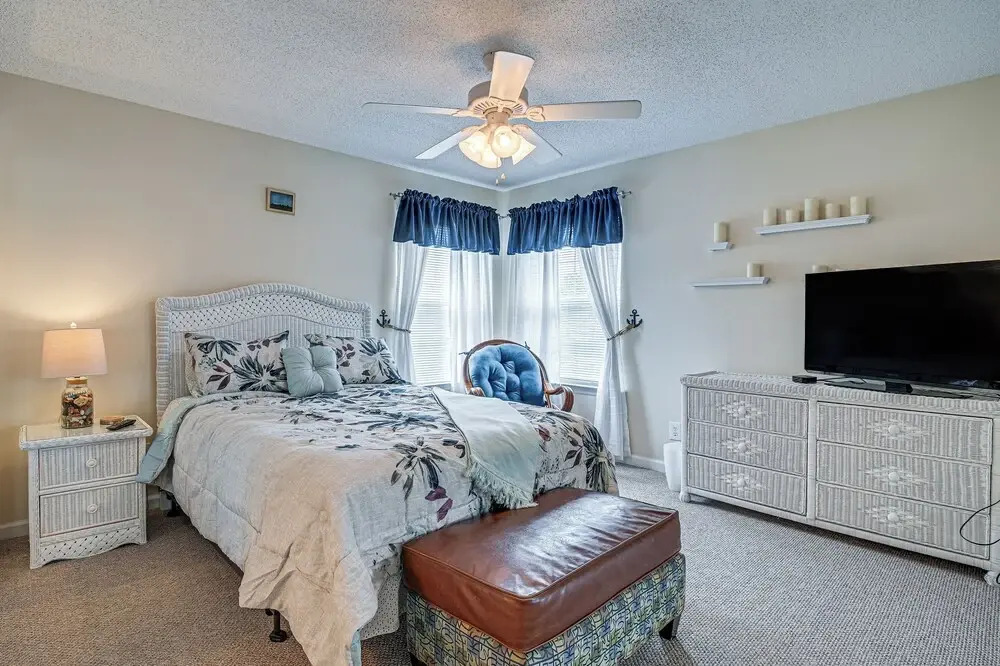 Pool Access & 2 Mi to Ocean: Myrtle Beach Condo!