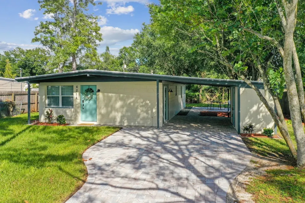 Coastal Bliss 3BR Gem Near MacDill AFB