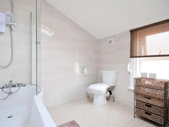 Brightwater Apt.