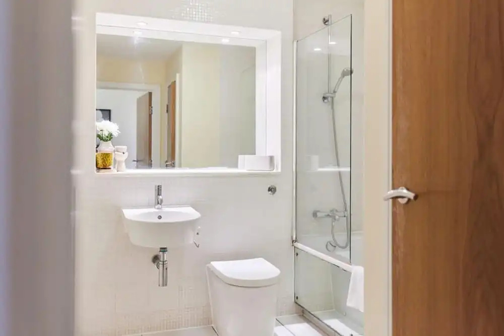 The Weavers Field Place - Classy 3bdr Flat With Terrace