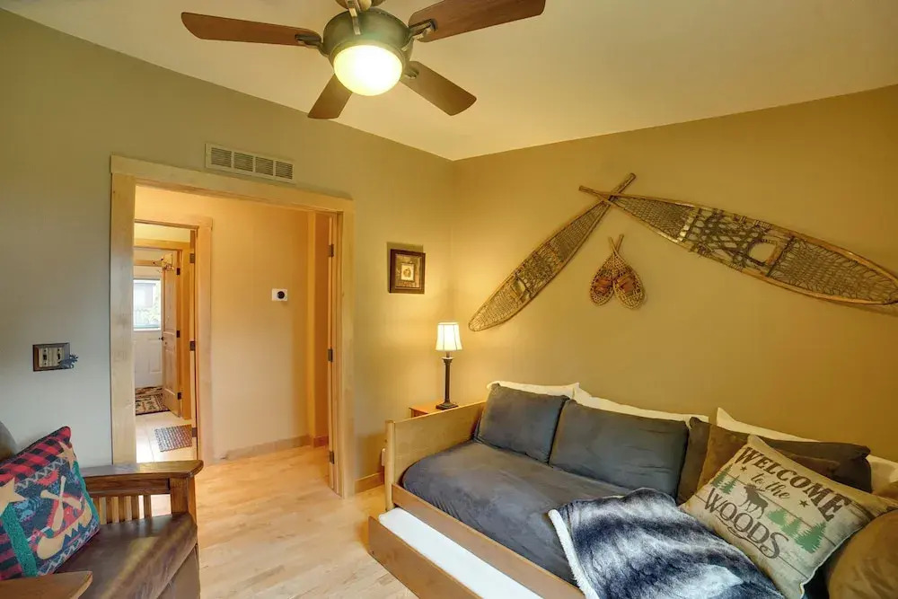 'moose Lodge' Cabin w/ Entertainment Gazebo!
