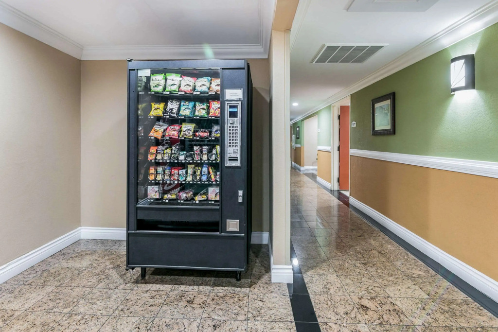Quality Inn & Suites