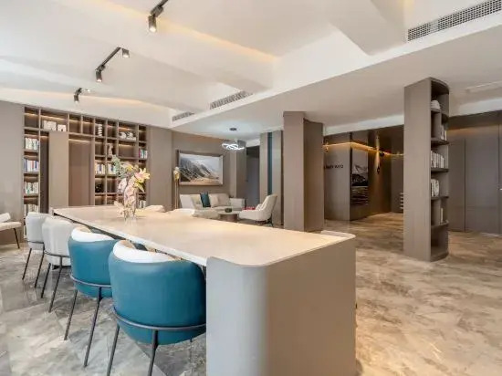 Atour Hotel, Xintiandi Square, Yixing City Center