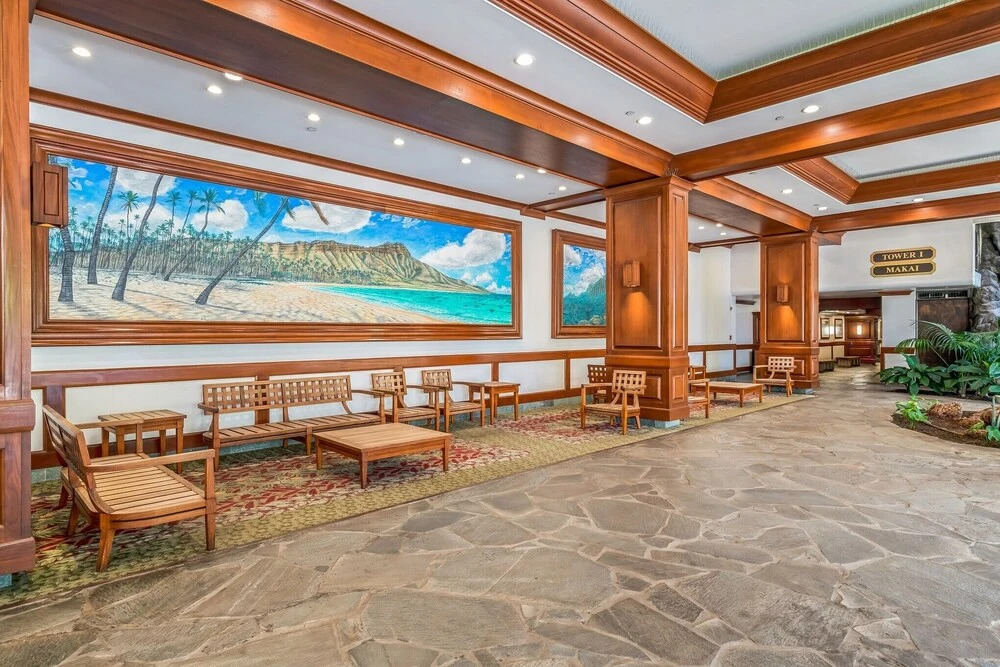 Beach Oasis with Ocean & City Views with FREE Parking!