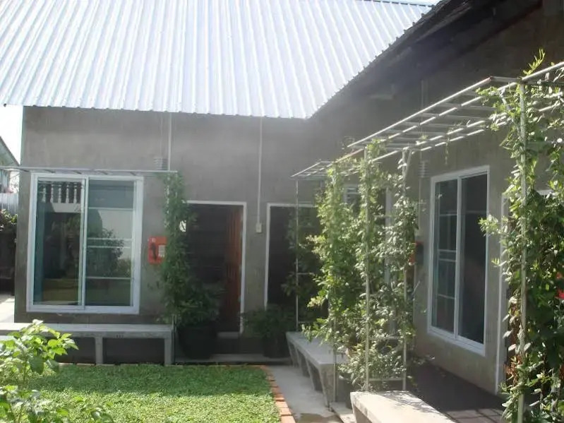 Zan Pla Nade Guesthouse