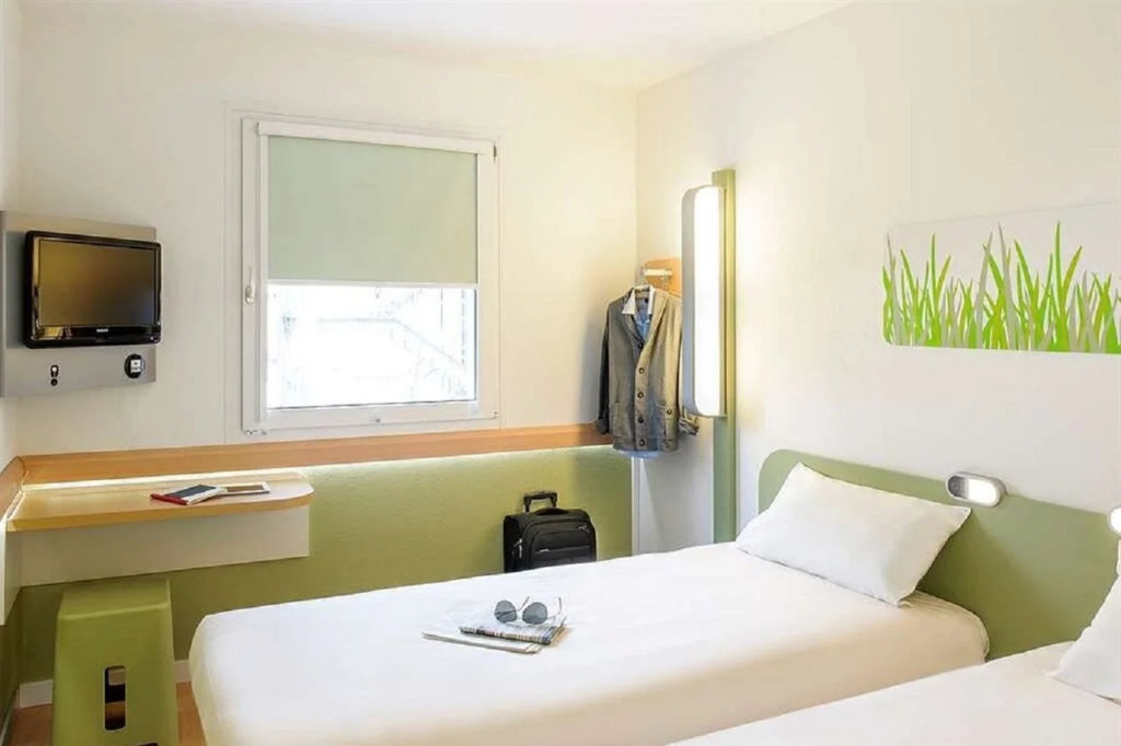 ibis budget Fréjus Saint-Raphaël Capitou A8