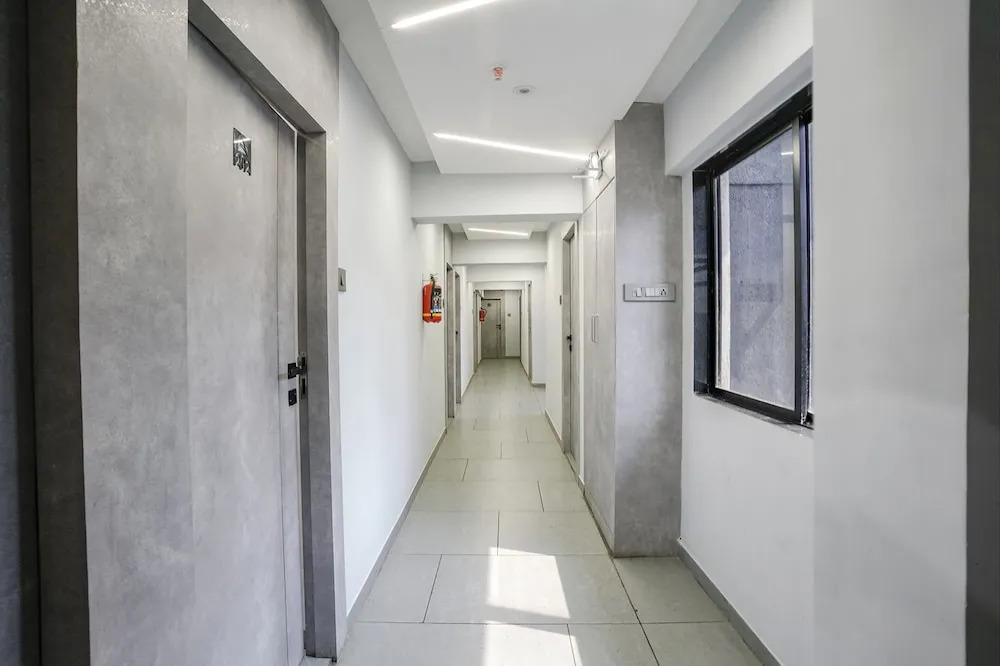 Fabhotel Aahan