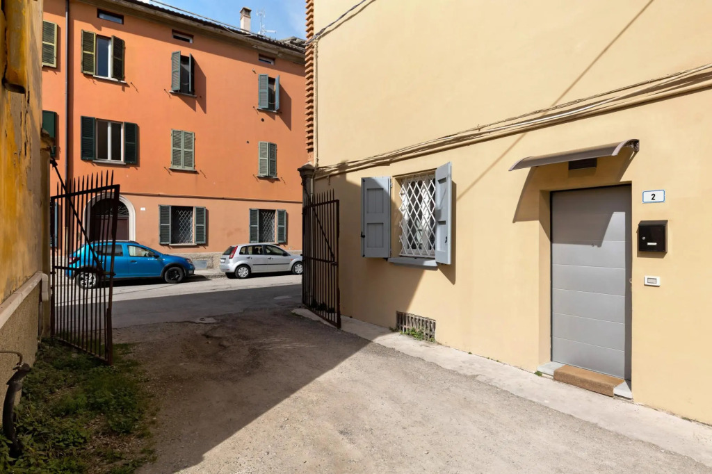 Pontelungo 2 - Modern Studio in Borgo Panigale