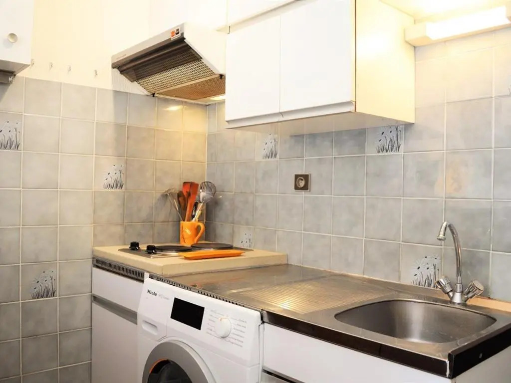 Appartement Bormes-les-Mimosas, 2 pièces, 4 personnes - FR-1-251-40