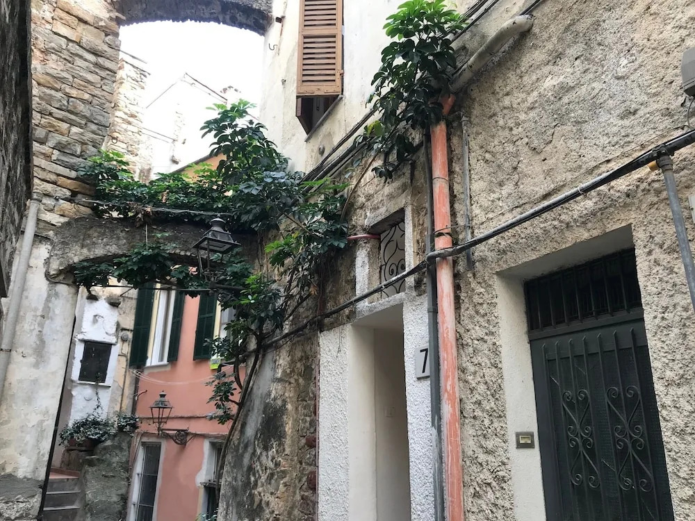 Casanova'S Flat Very Close To Downtown