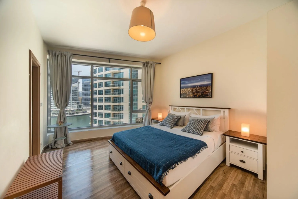 Great Apartment - Park Island Building