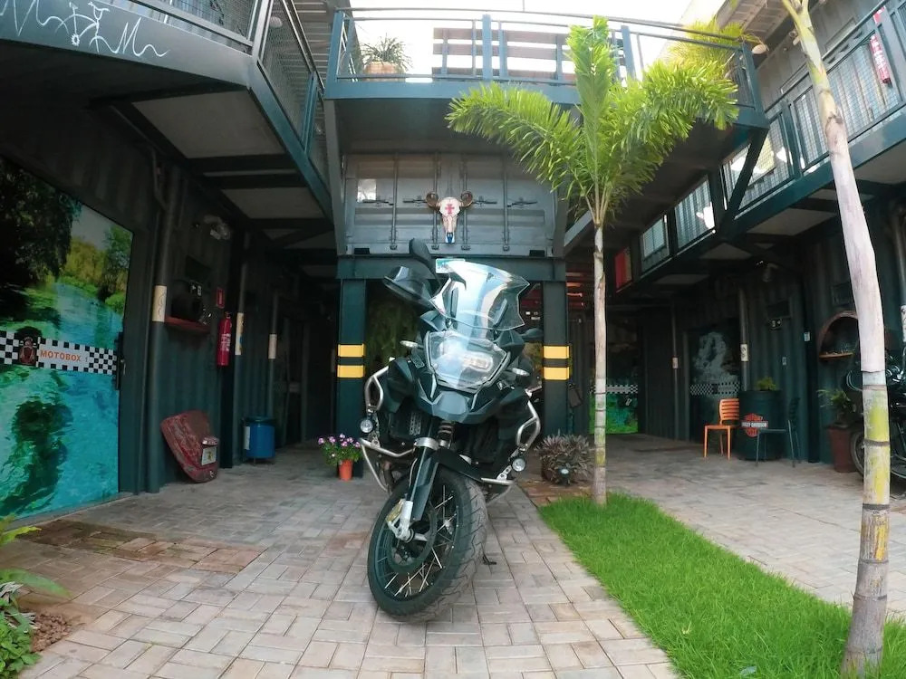 Hotel Bonito Motobox - HOTEL CONTAINER