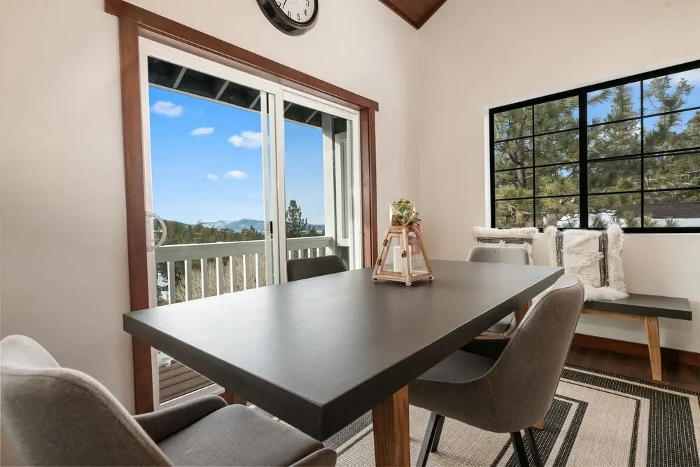 North Star Bear Chalet - Newly Remodeled With Slope And Lake Views! 3 Bedroom Cabin