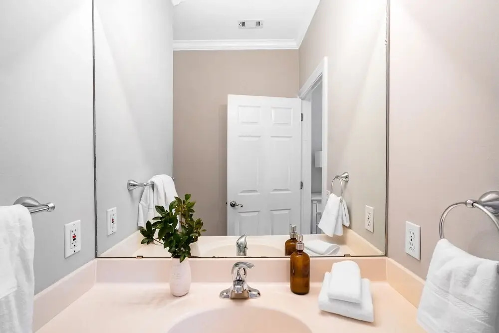 Polly by AvantStay Stunning 7 Bedroom Haven w Pool Pool Table