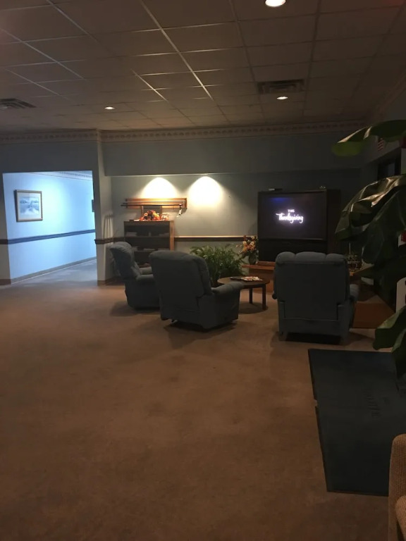 Lafayette Inn