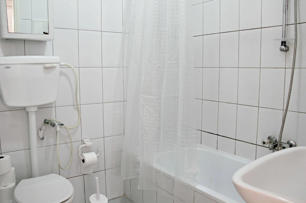 Happy Guest House