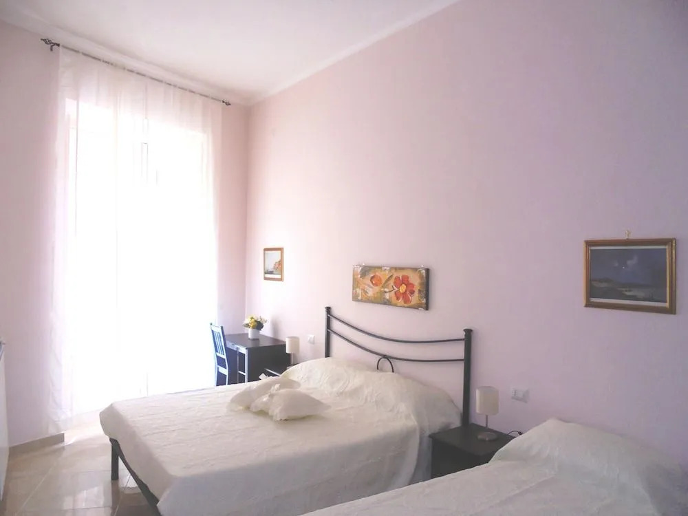 Domusrealstella
