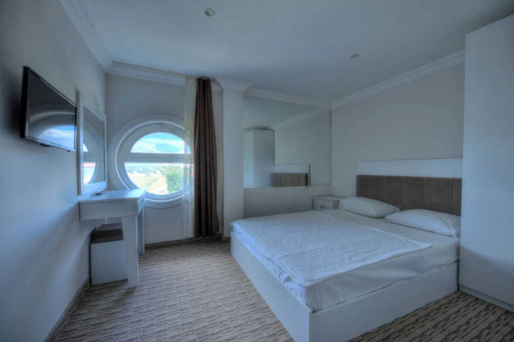 Alder Hotel