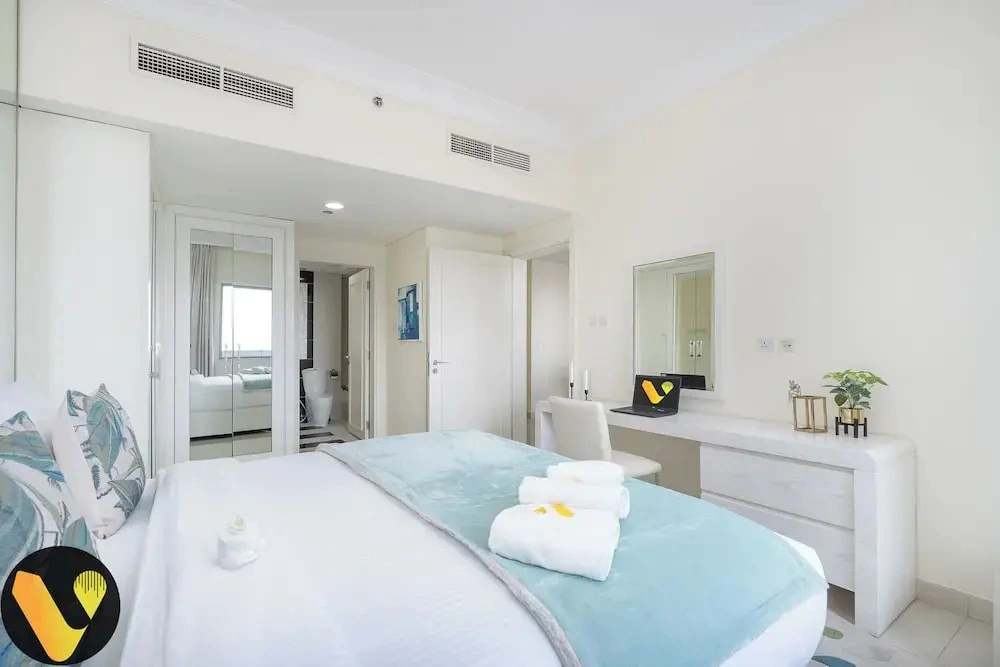Vogue Stylish Apt Near Dubai Mall & Burj