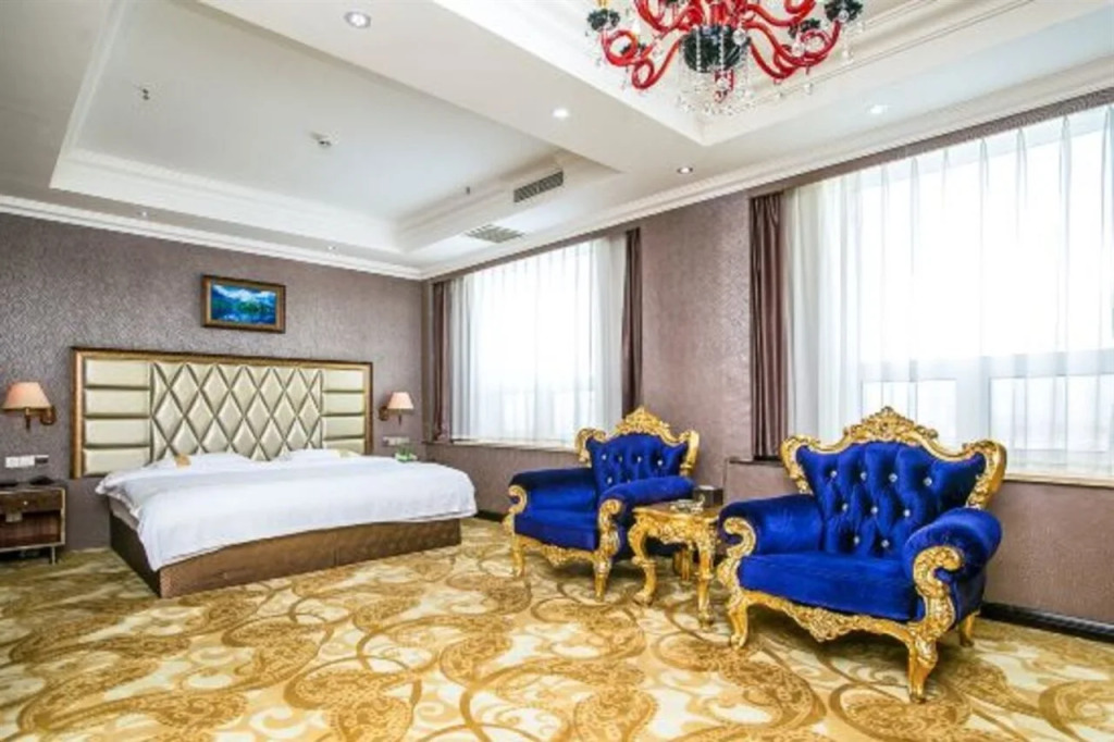 Yugang Zhizun Hotel