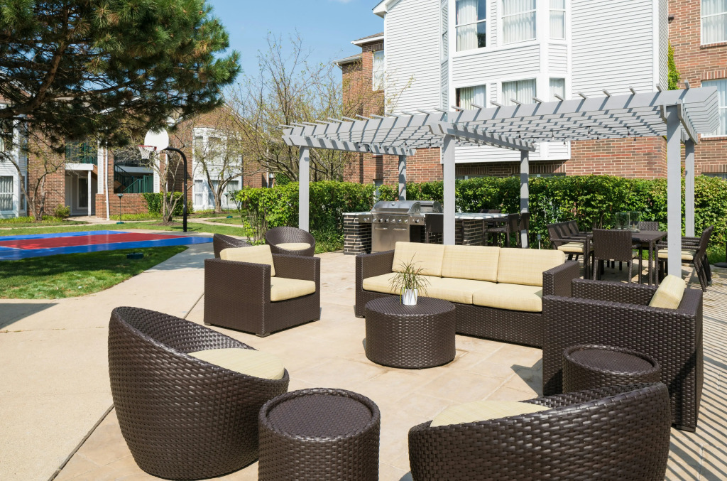 Homewood Suites by Hilton Chicago - Schaumburg
