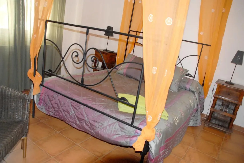 Villa With 6 Bedrooms in Cerezo de Mohernando, With Private Pool, Furnished Terrace and Wifi