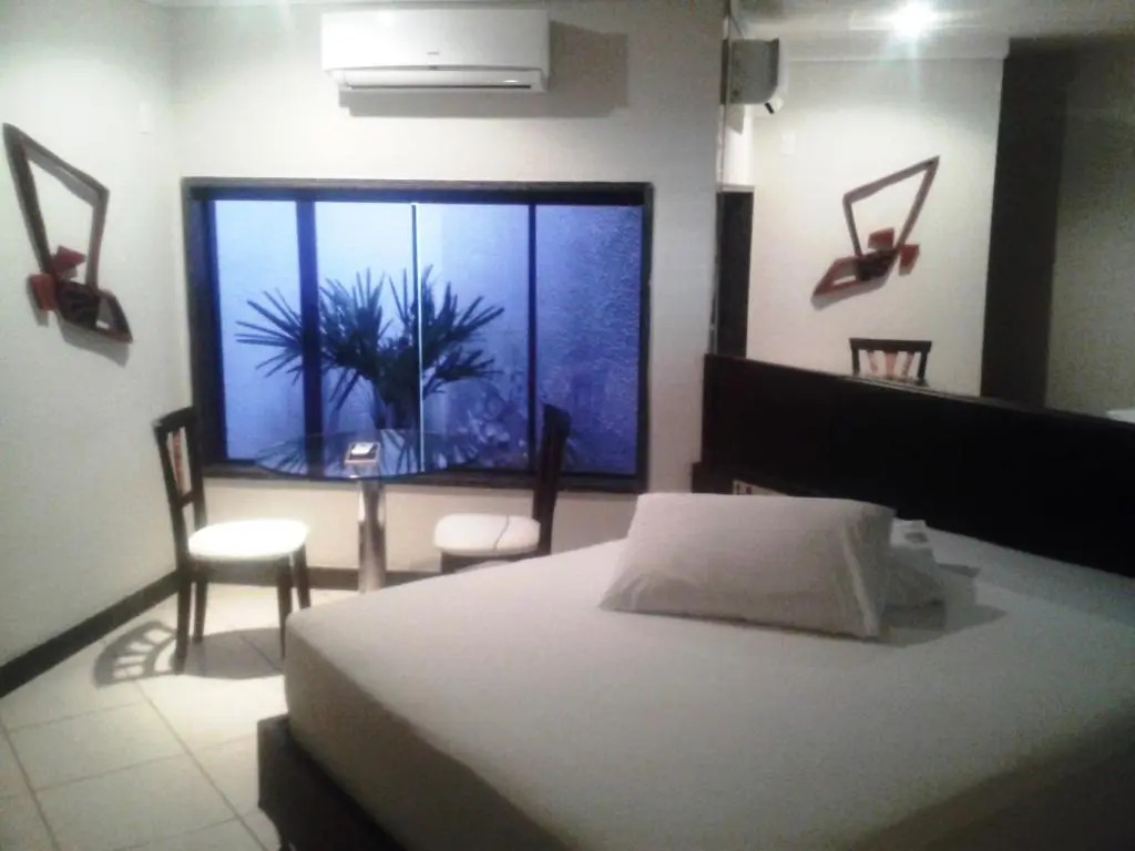 Toulouse Motel