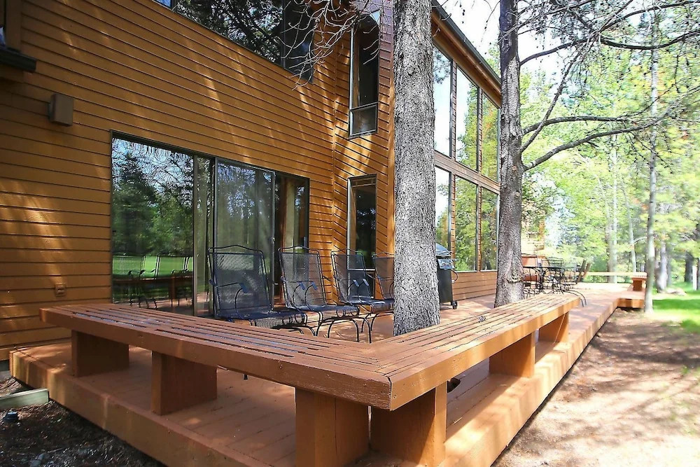 Redcedar 17