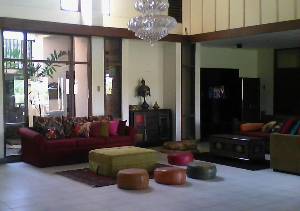 Take Me Home Family Guest House Dago