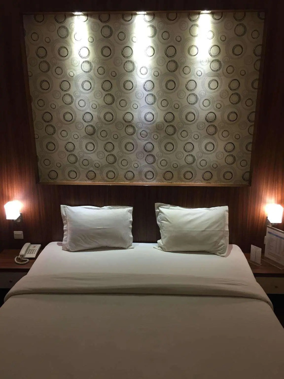 Hotel Diana