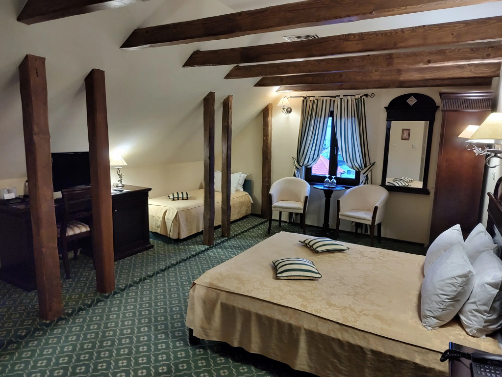 Koronna Hotel