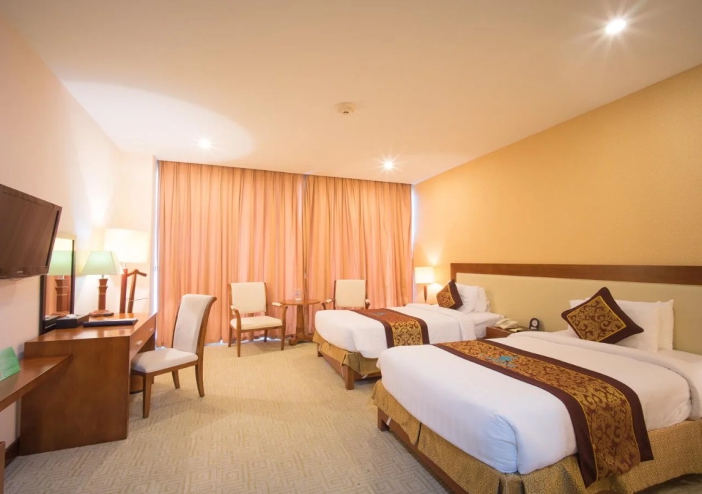 Lam Kinh Hotel