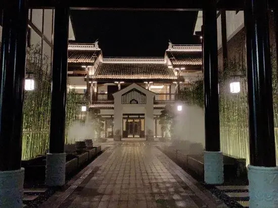 Fujiang Hotel