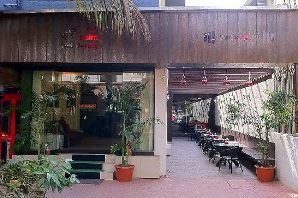 Hotel Red Palm