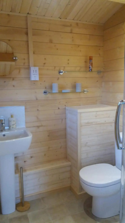 Lochinvar Log Cabin