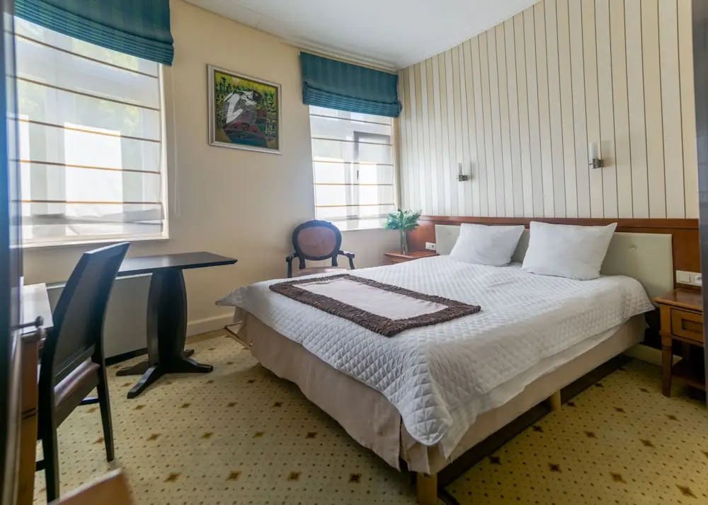 Hotel Apollo