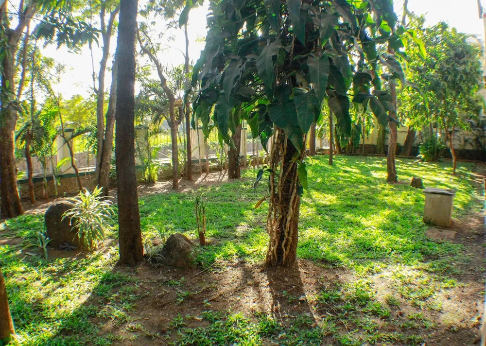 OYO 13328 Rainwood Residency