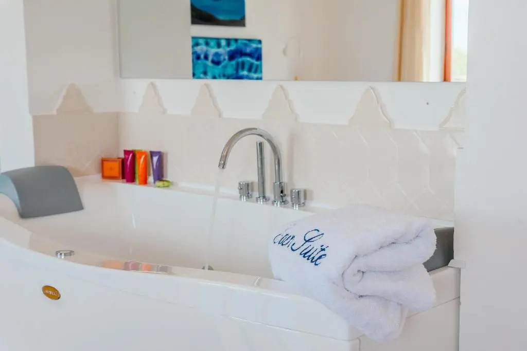 Eden Suite