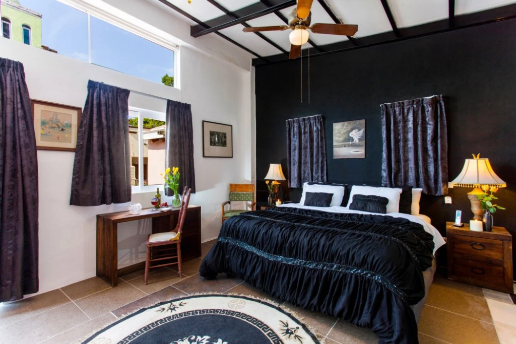 Garlands Del Rio Riverside Boutique Hotel