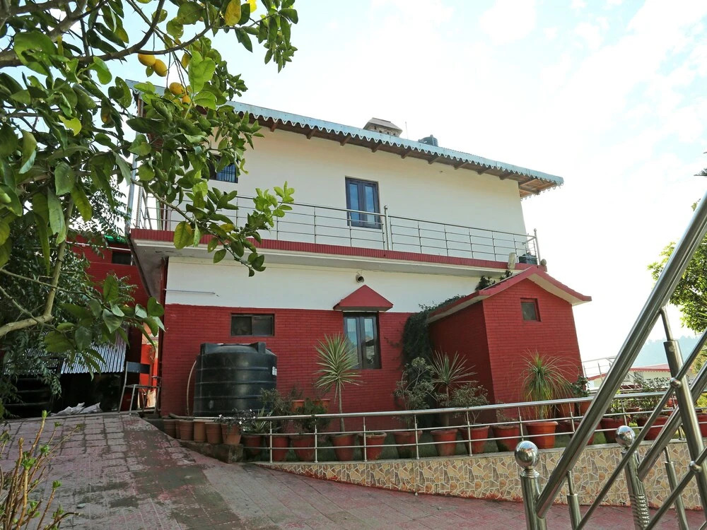 OYO 10925 Home 5BHK Villa Nakuchiyatal