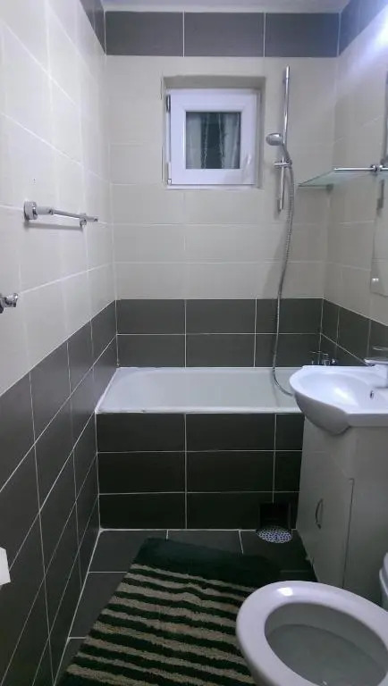 CH4 Apartment
