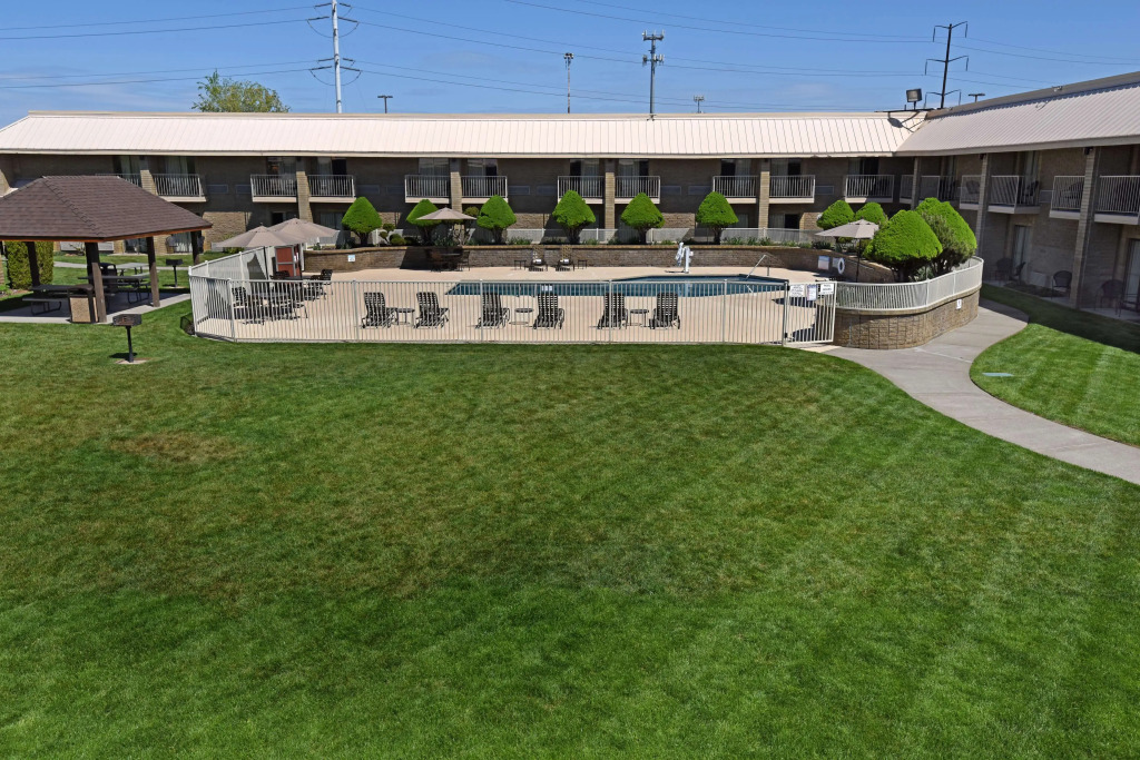 Best Western Plus Ahtanum Inn