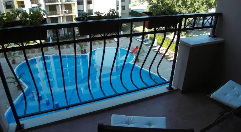 Alexandrovi Apartment in Cascadas Complex