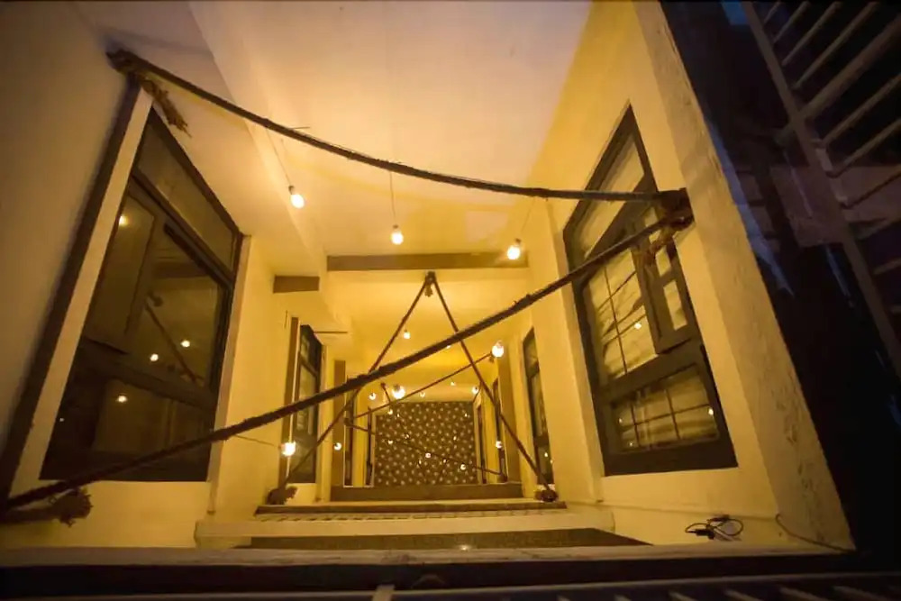 Hotel Tryst
