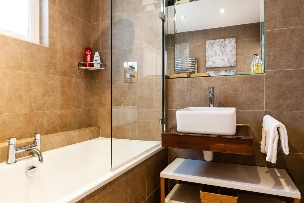 BIG & MODERN 3 BEDR, 4 BEDS, COVENT GARDEN, Best Location