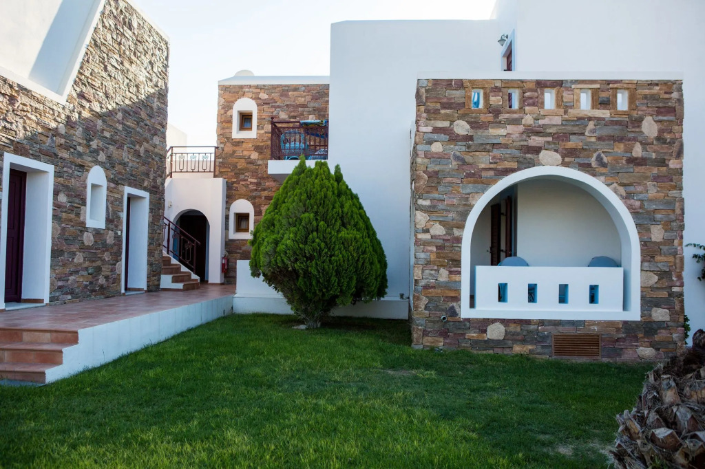 Plaza Beach Hotel