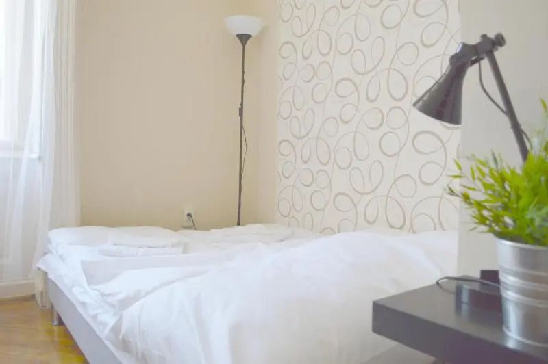 Synagogue Central Guest House
