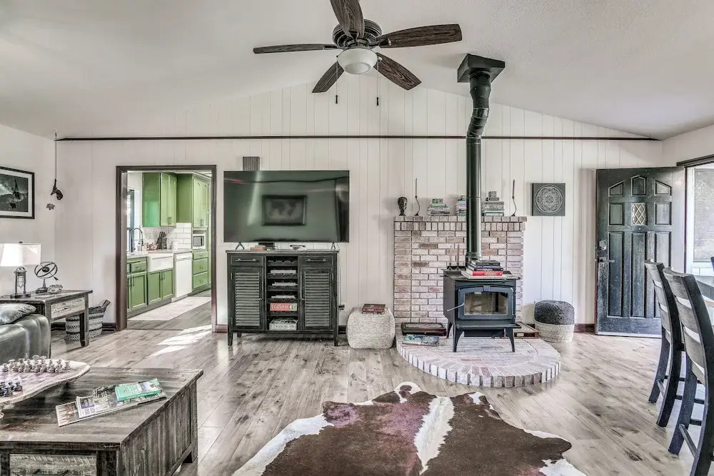 Mountain Home Near Yosemite w/ Well-being Retreat!