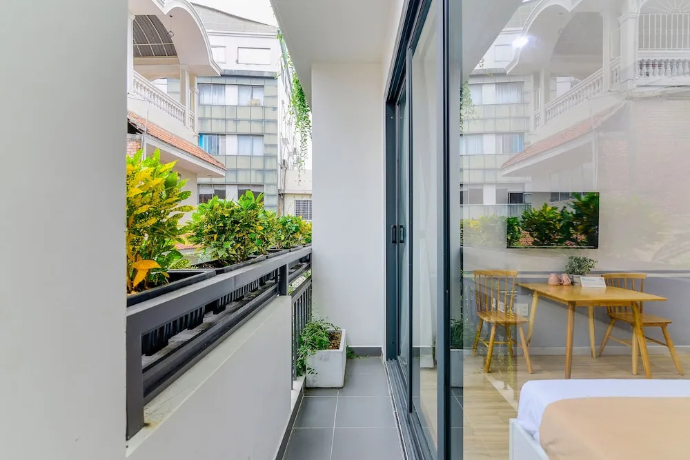 Cozrum Homes - Saphera Residence