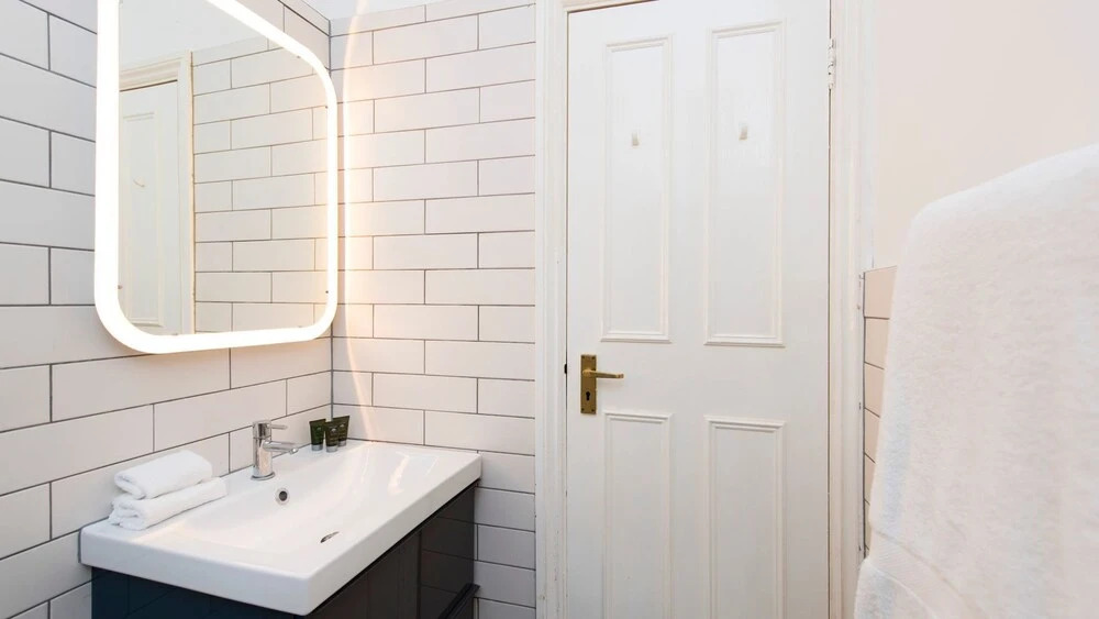 Luxury Studio Apartment in Kensington